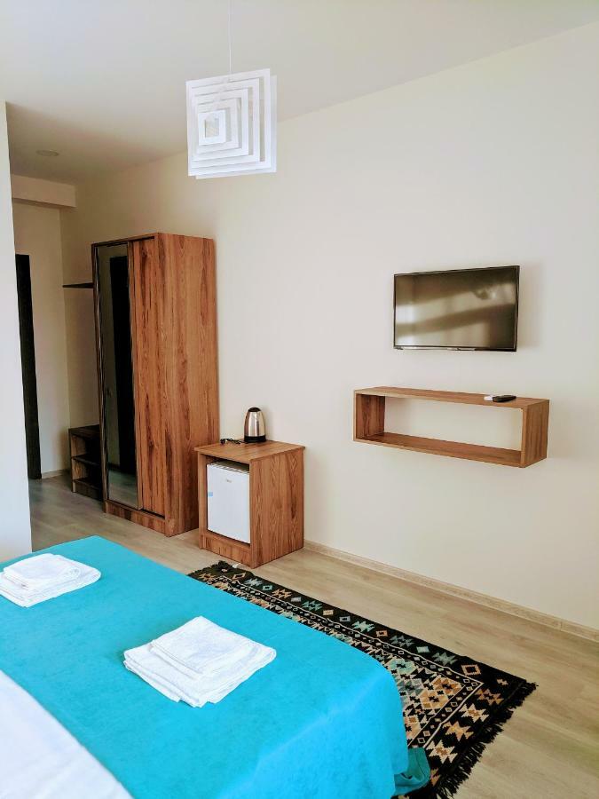 Hotel Canvas Тбілісі Екстер'єр фото